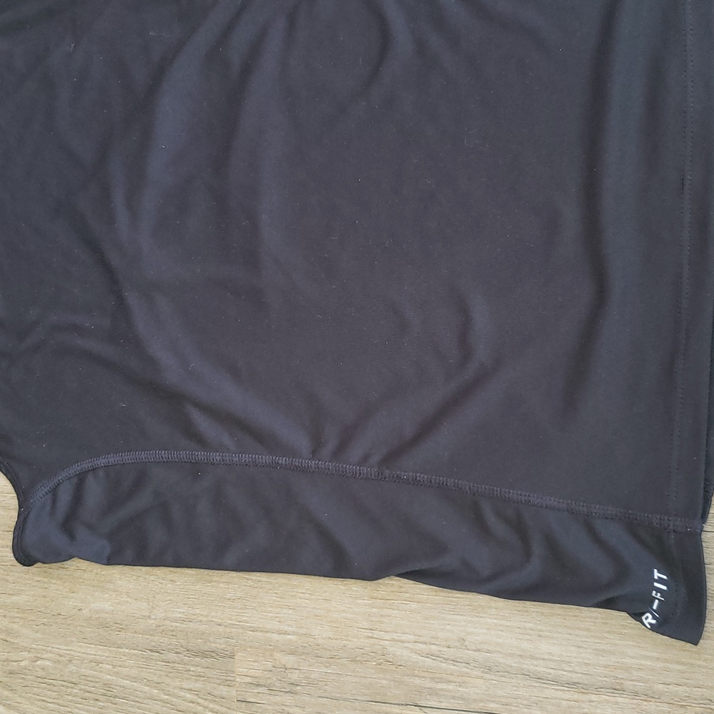 NIke Dri - Fit black tank top - Picture 5 of 13